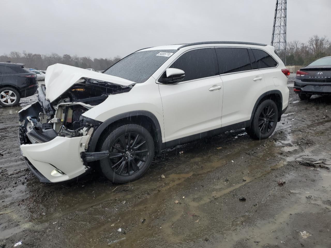 2019 TOYOTA HIGHLANDER