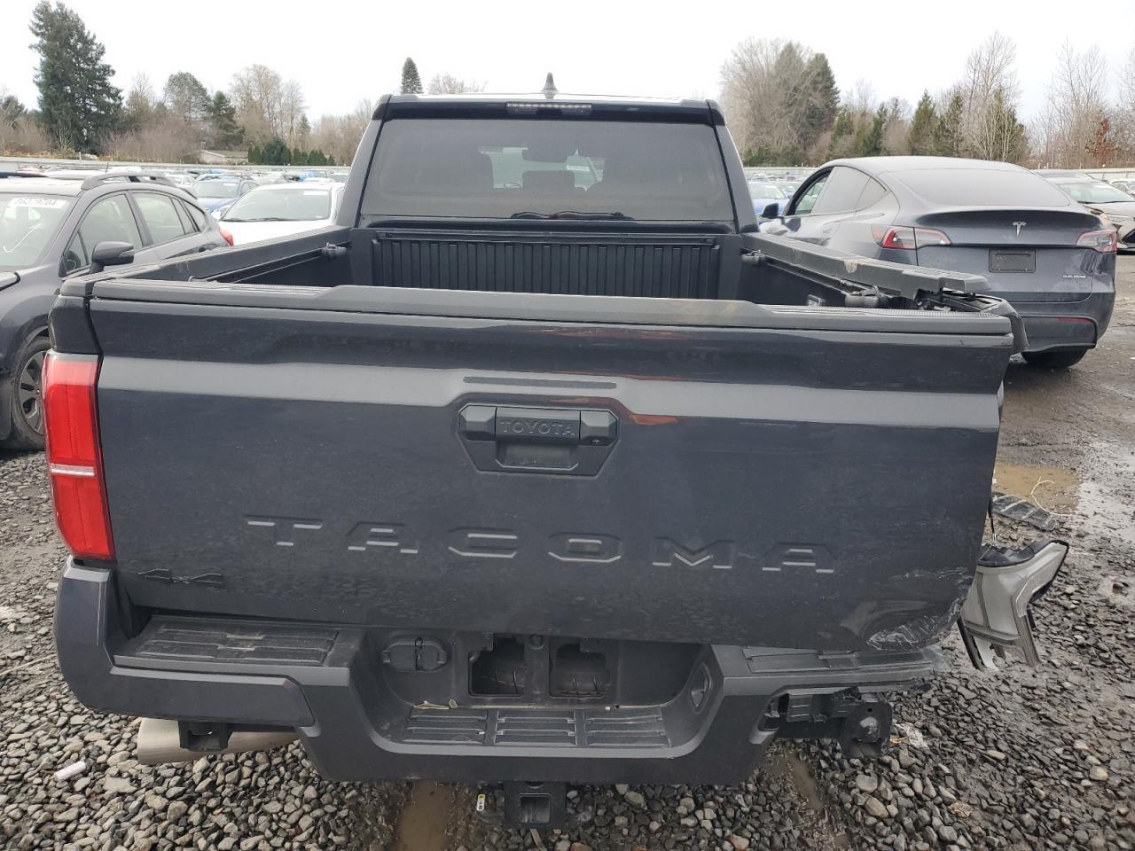 2024 TOYOTA TACOMA DOU - Фото 6