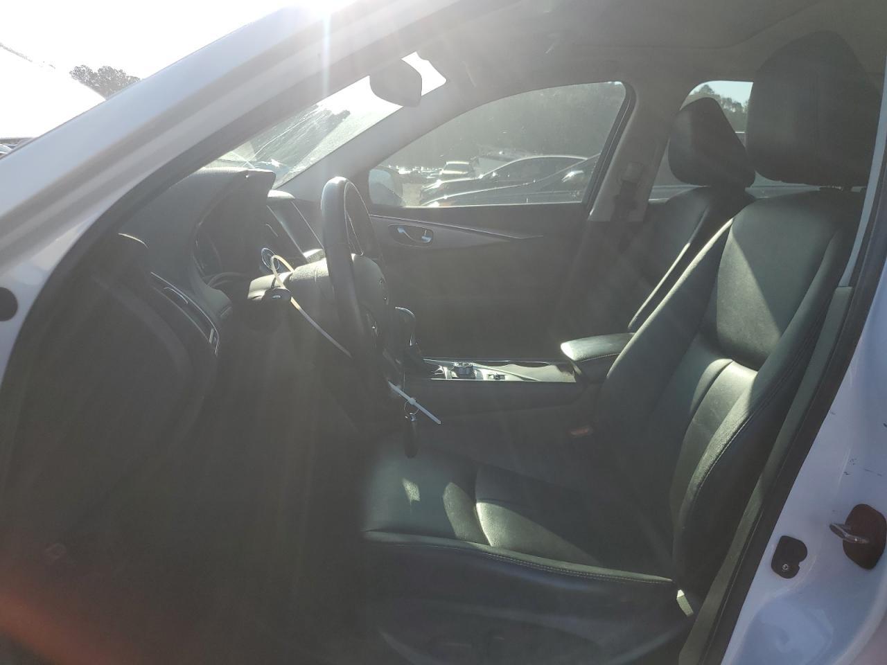 2015 INFINITI Q50 BASE - Фото 7