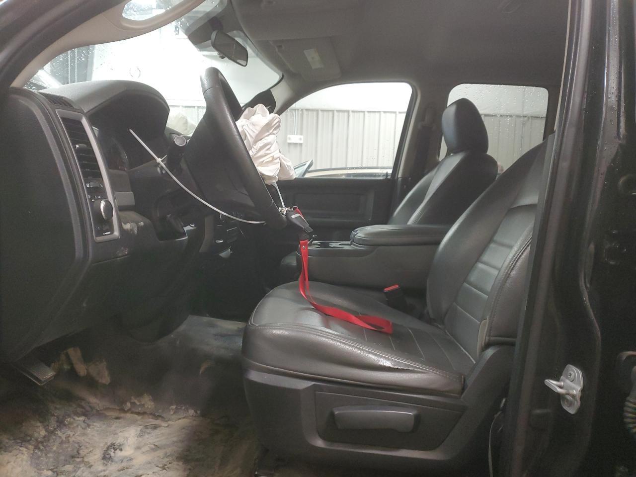 2015 RAM 1500 ST - Image 7