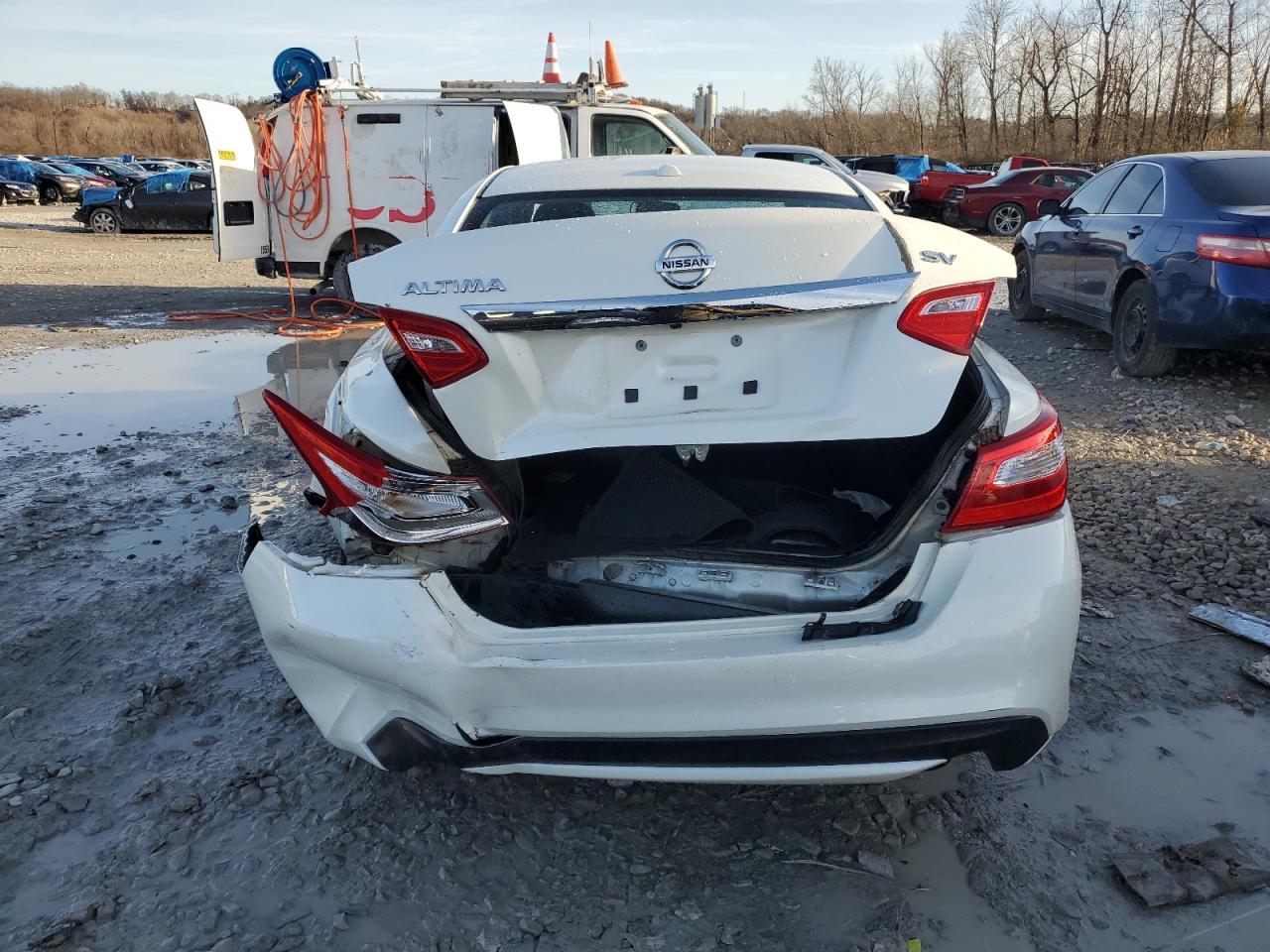 2016 NISSAN ALTIMA 2.5 - Фото 6