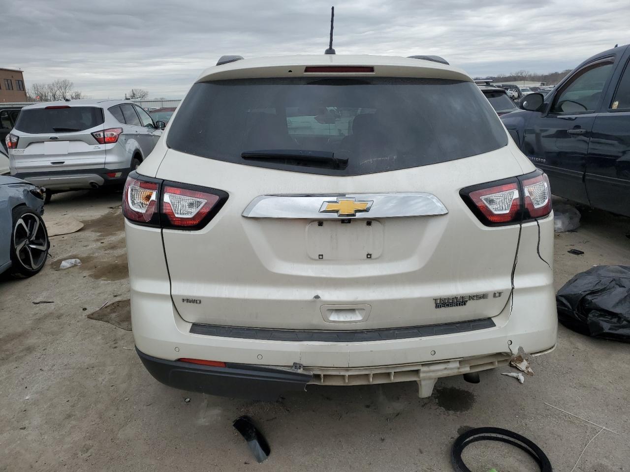 2014 CHEVROLET TRAVERSE L - Image 6