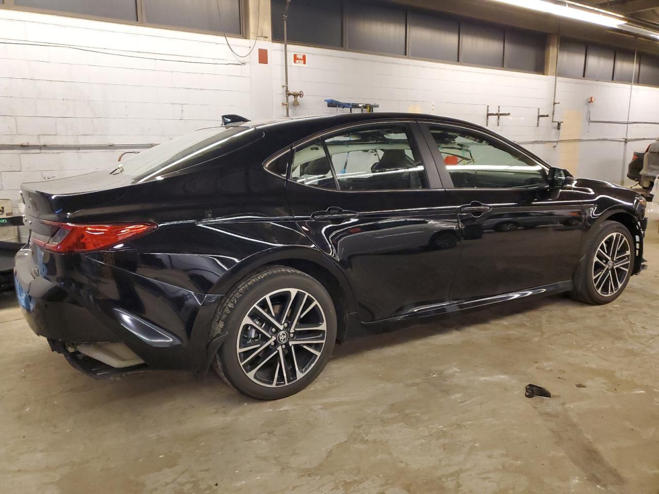 2025 TOYOTA CAMRY XSE - Image 3