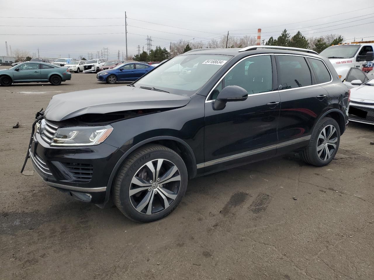 2017 VOLKSWAGEN TOUAREG WO