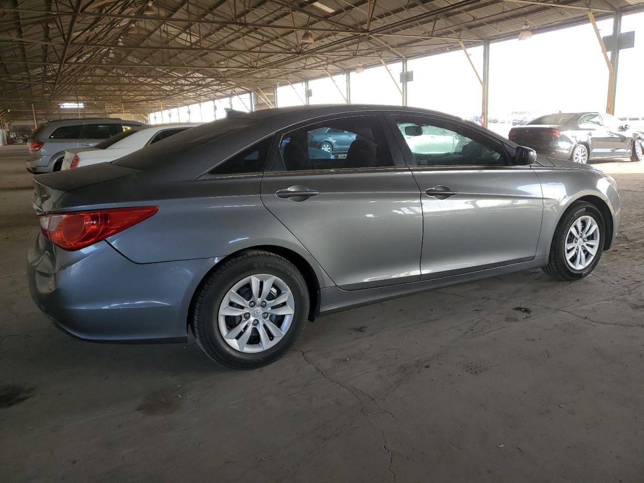 2013 HYUNDAI SONATA GLS - Фото 3