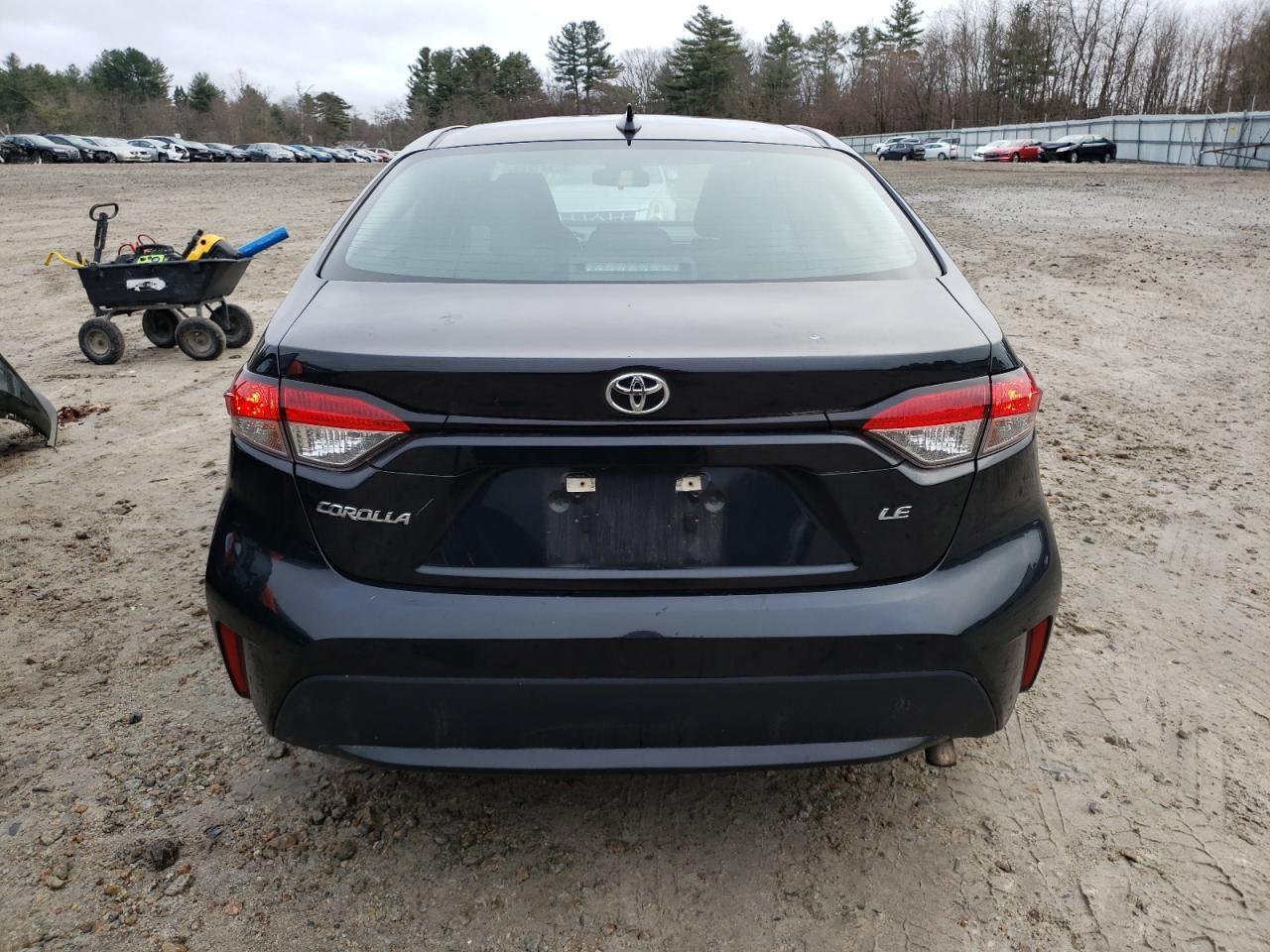 2020 TOYOTA COROLLA LE - Фото 6