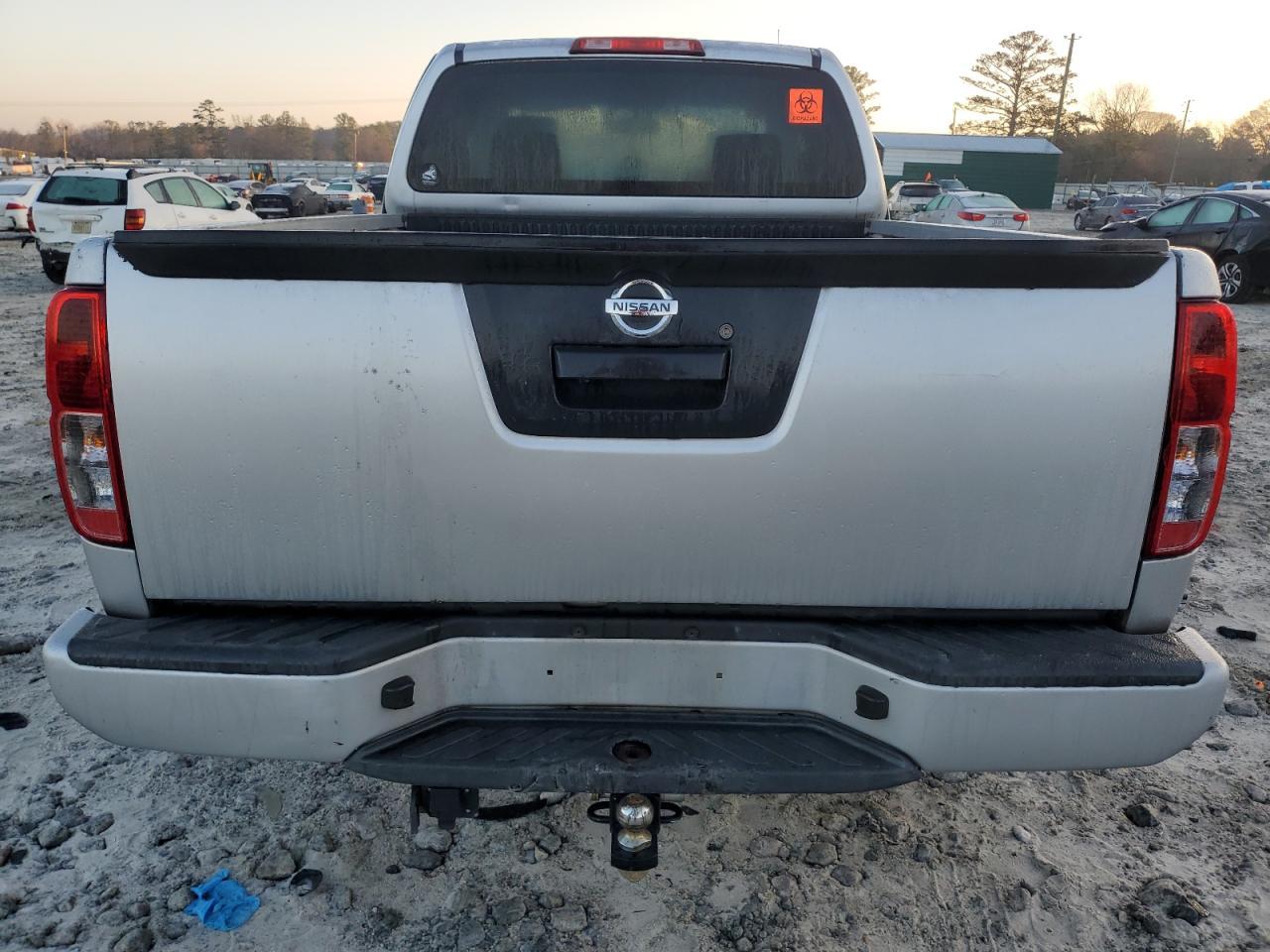 2019 NISSAN FRONTIER S - Фото 6
