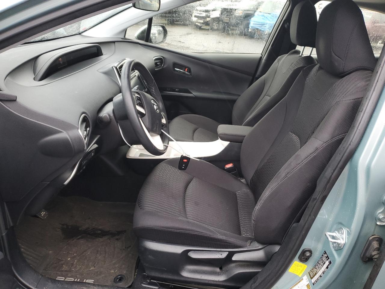 2016 TOYOTA PRIUS - Image 7