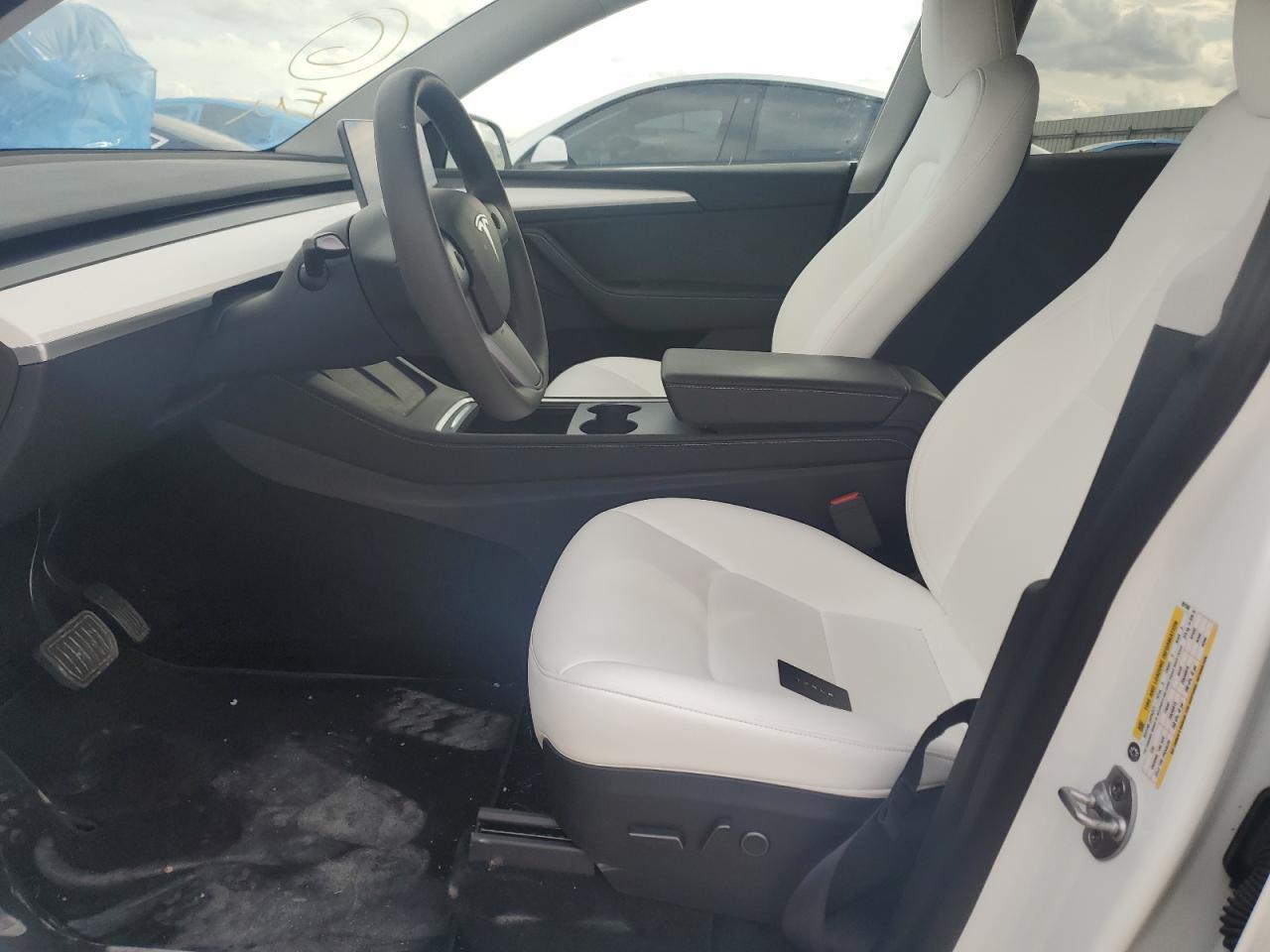 2023 TESLA MODEL Y - Image 7