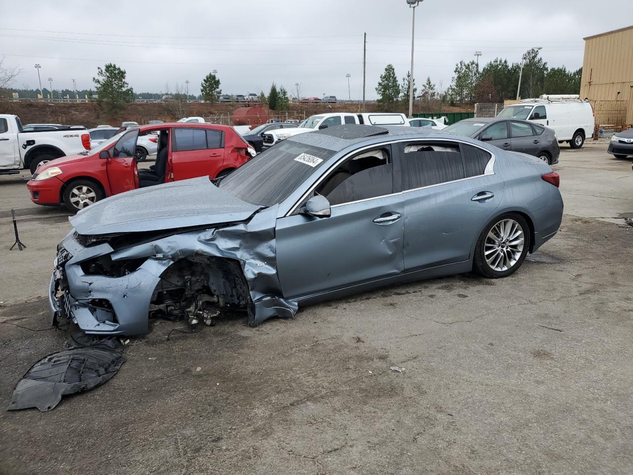 2018 INFINITI Q50 LUXE