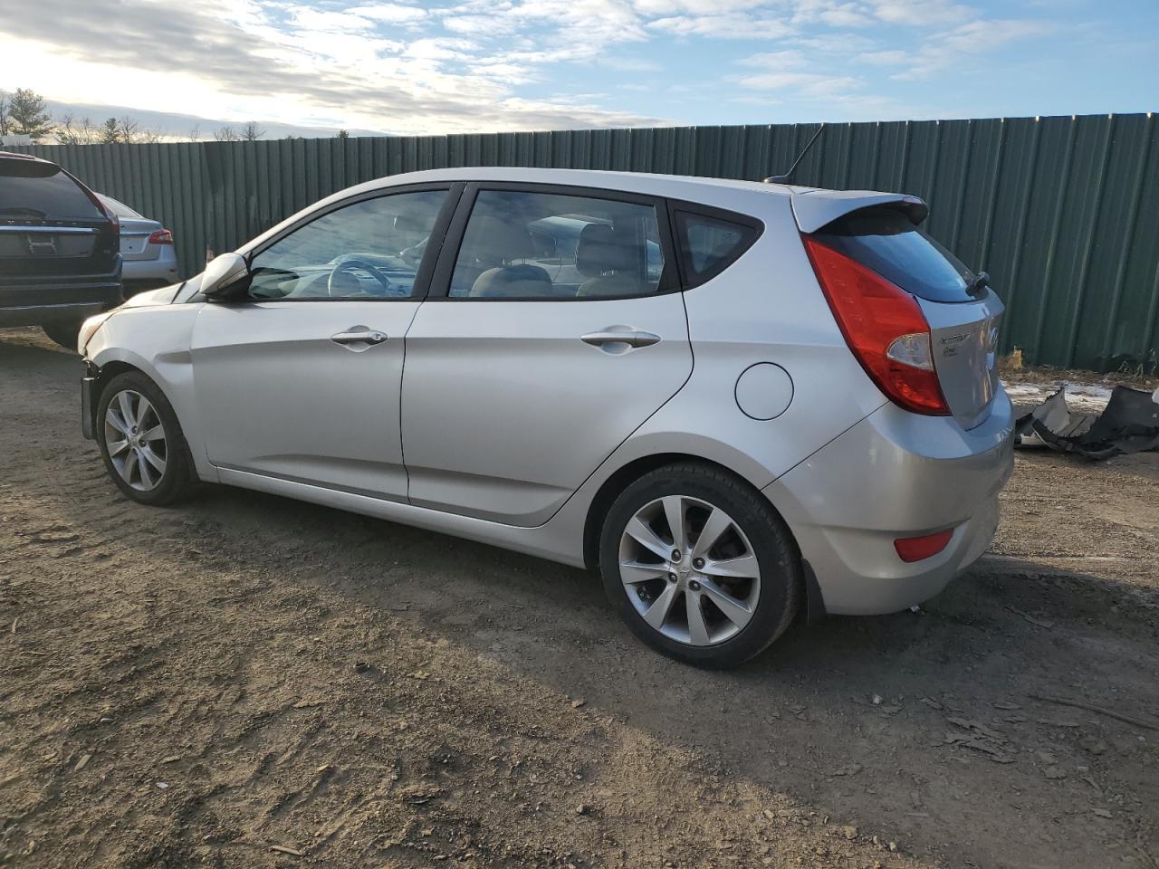 2014 HYUNDAI ACCENT GLS - Фото 2