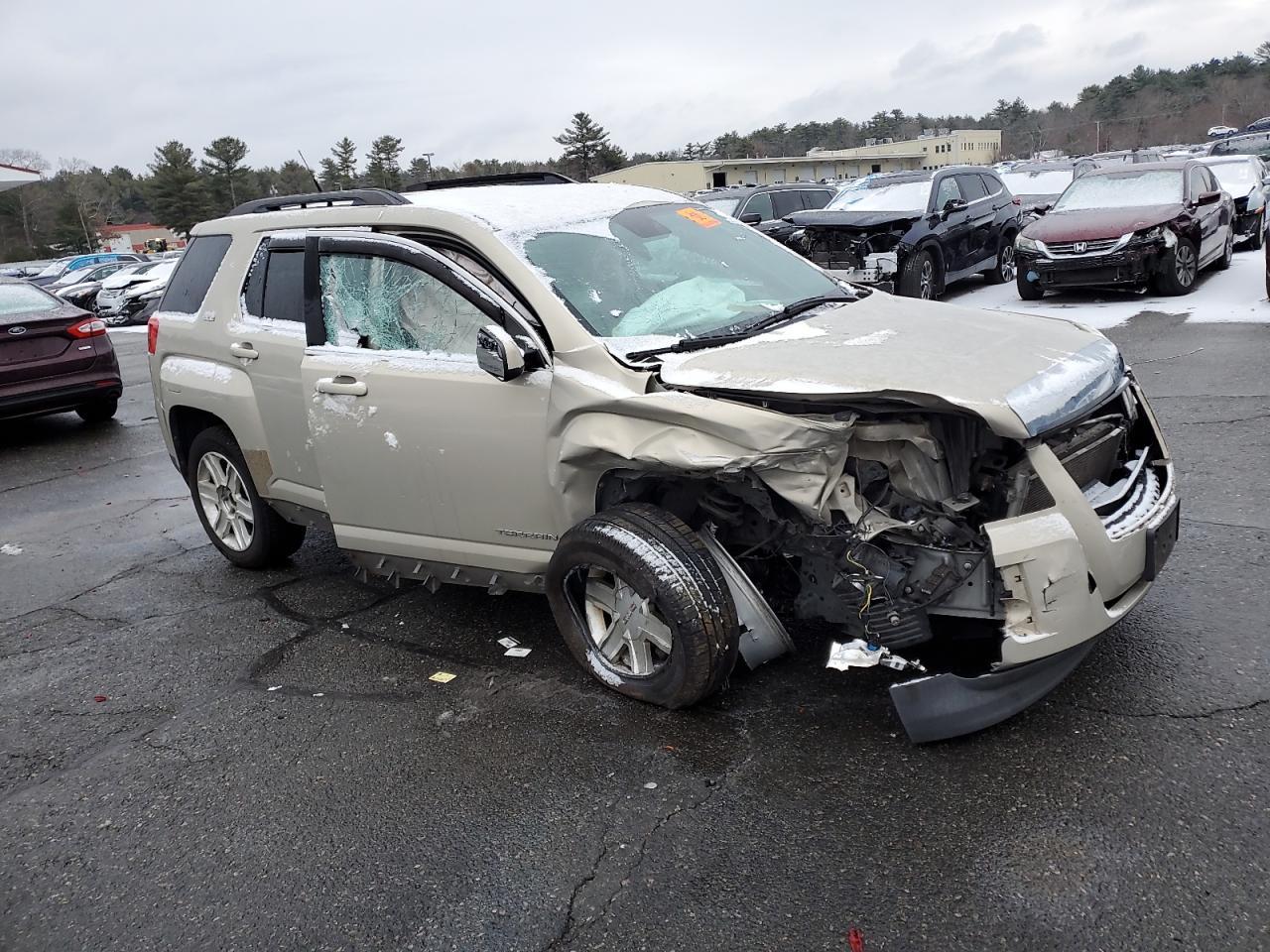 2012 GMC TERRAIN SL - Image 4