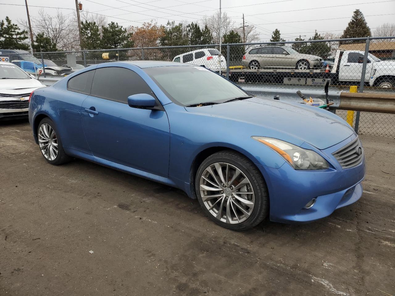 2012 INFINITI G37 - Image 4