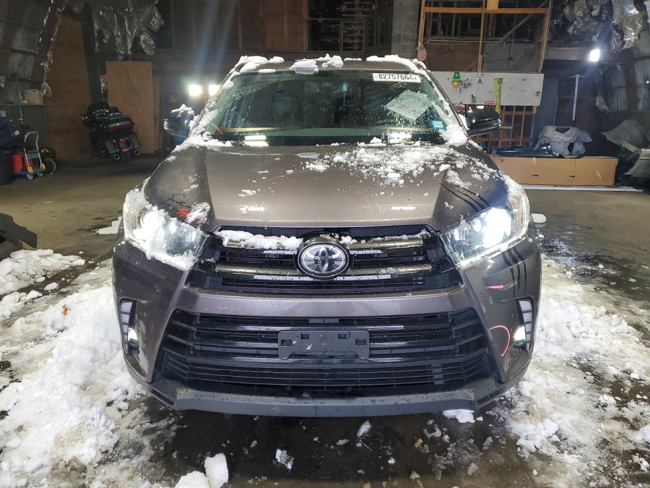 2019 TOYOTA HIGHLANDER - Фото 5