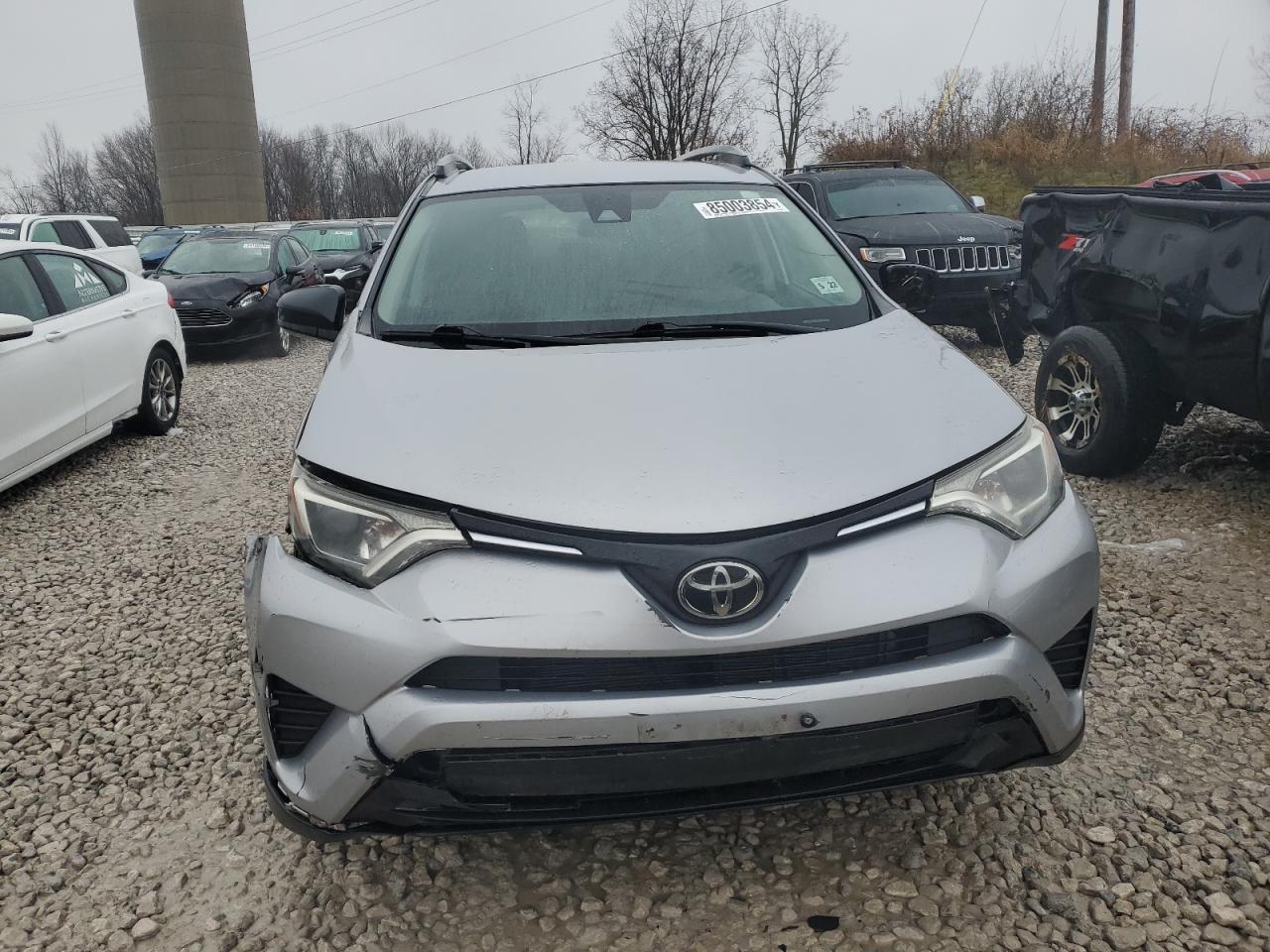 2017 TOYOTA RAV4 LE - Фото 5