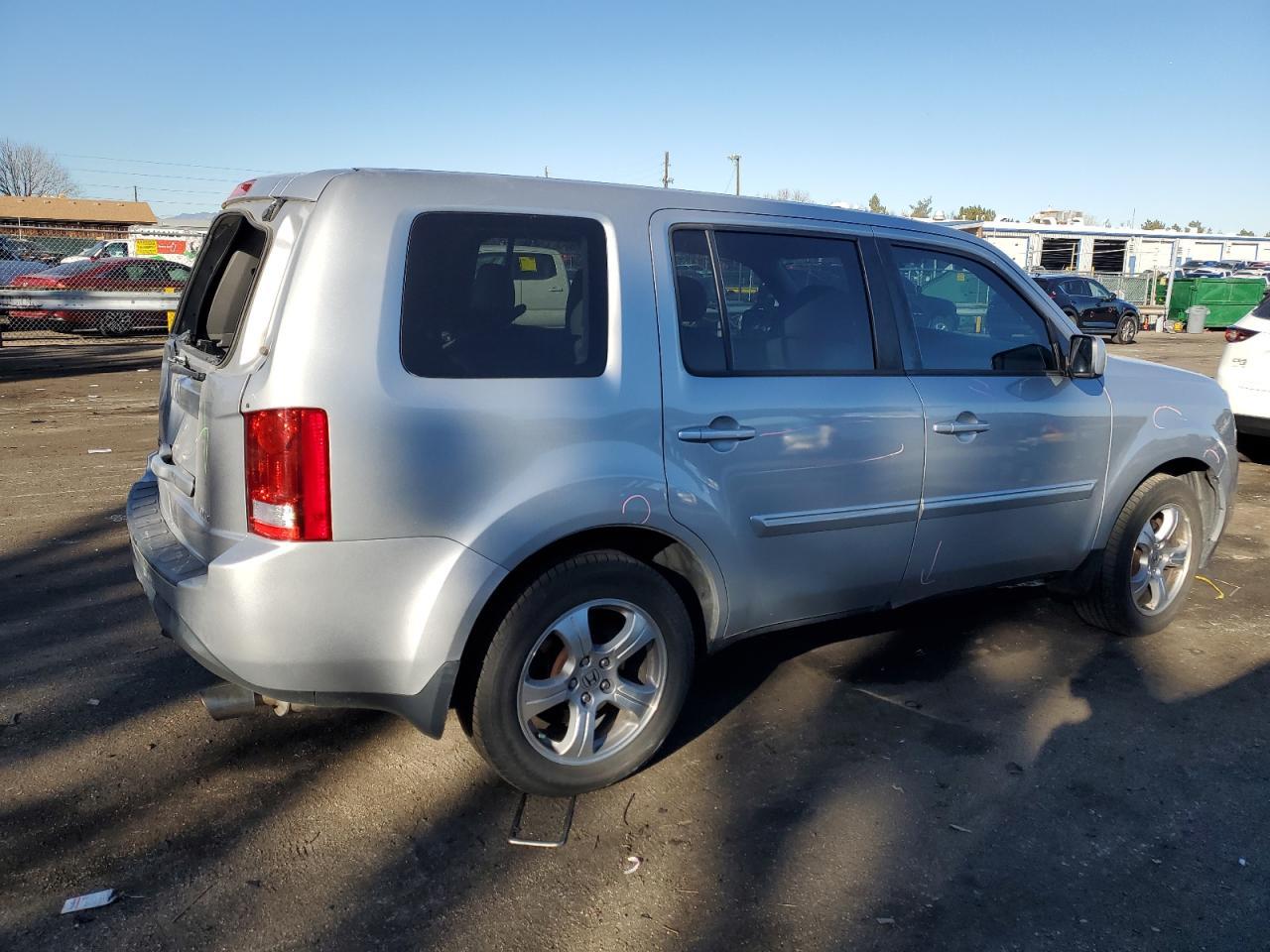 2015 HONDA PILOT EX - Image 3