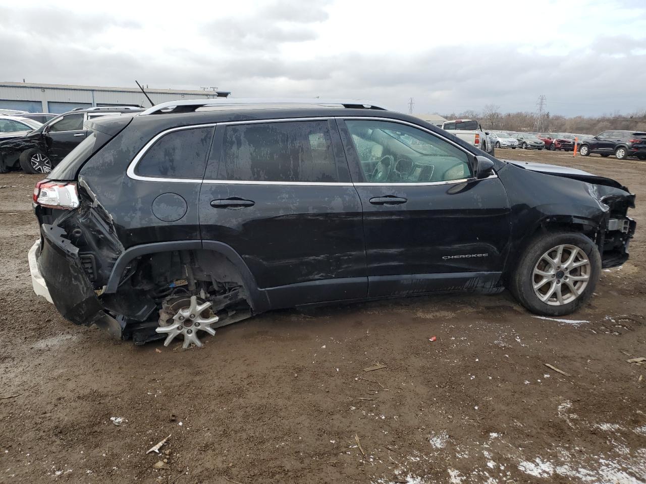 2016 JEEP CHEROKEE L - Image 3