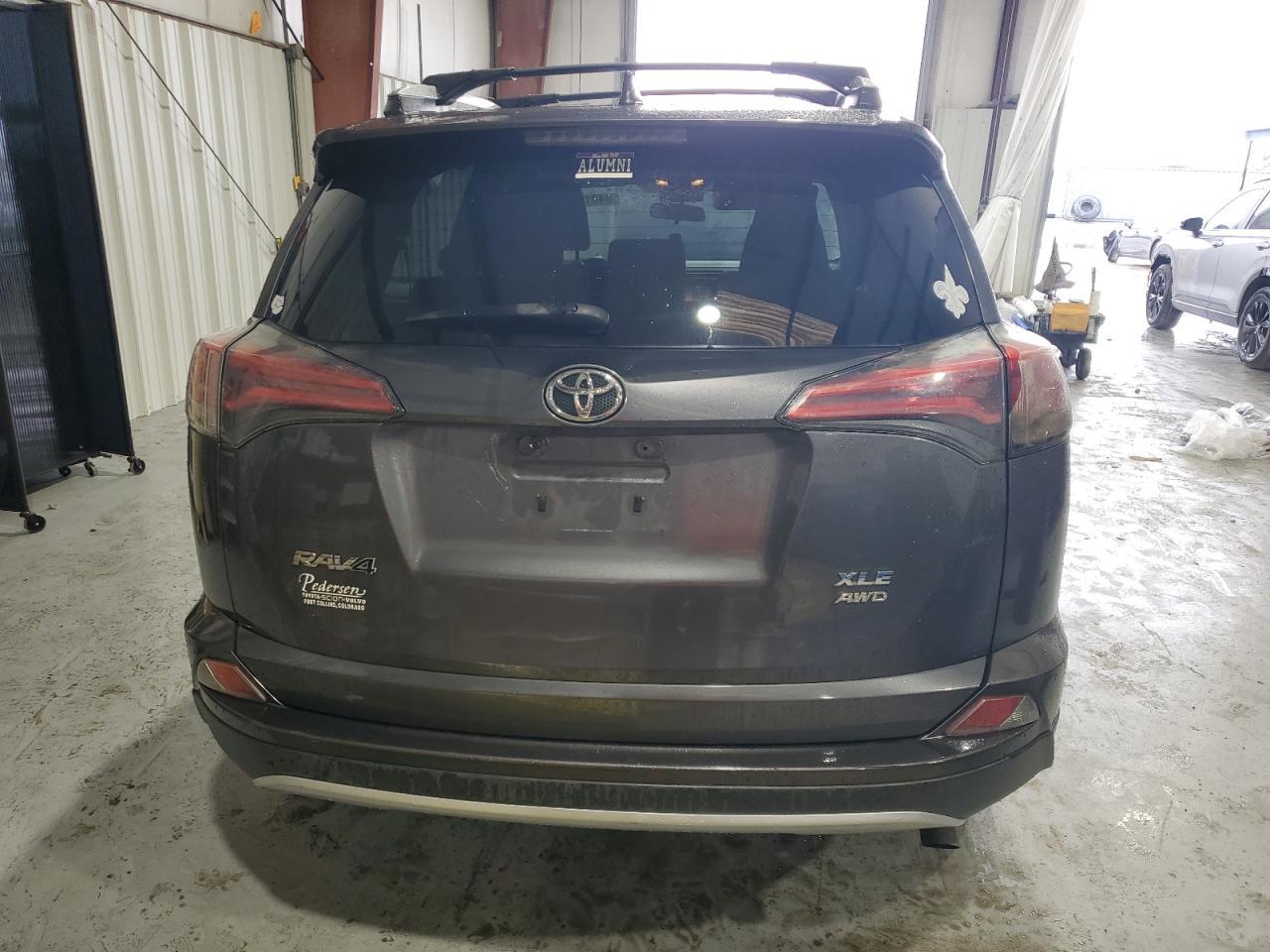 2016 TOYOTA RAV4 XLE - Фото 6