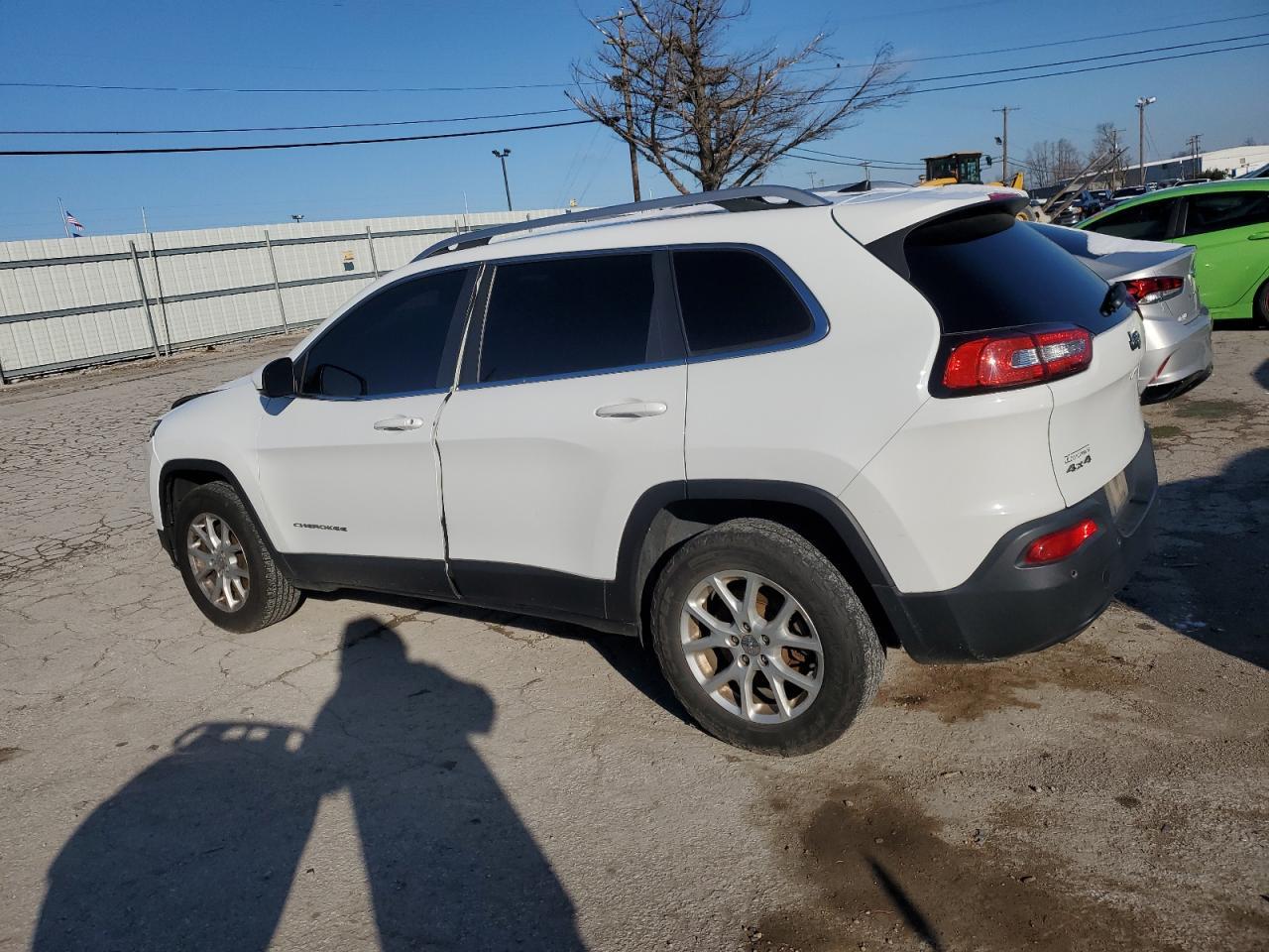 2017 JEEP CHEROKEE L - Image 2