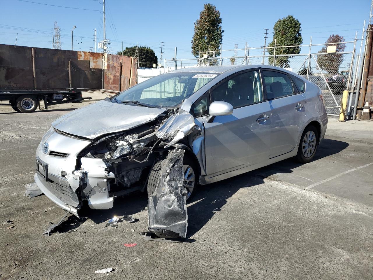 2014 TOYOTA PRIUS PLUG