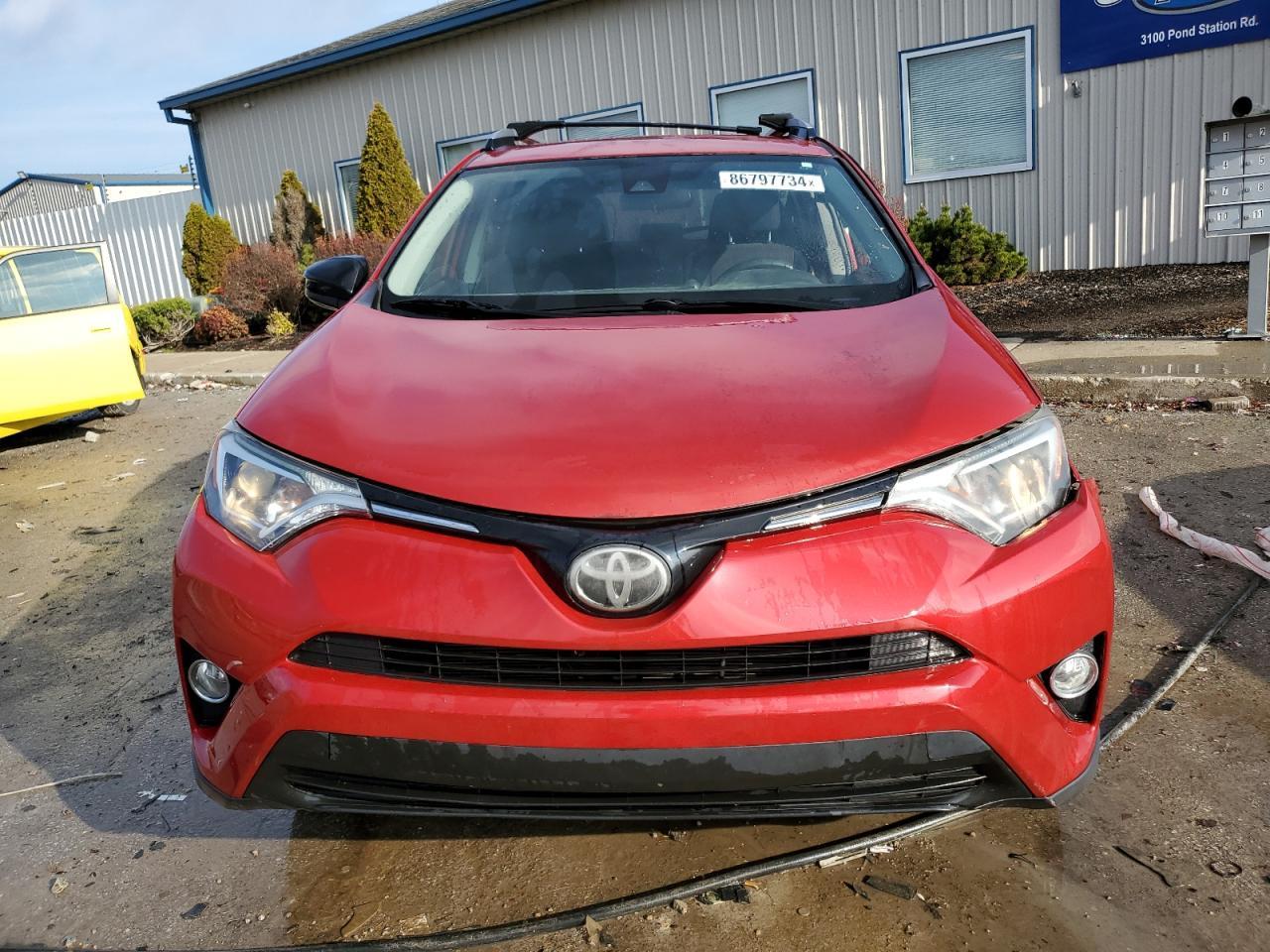 2017 TOYOTA RAV4 LE - Фото 5
