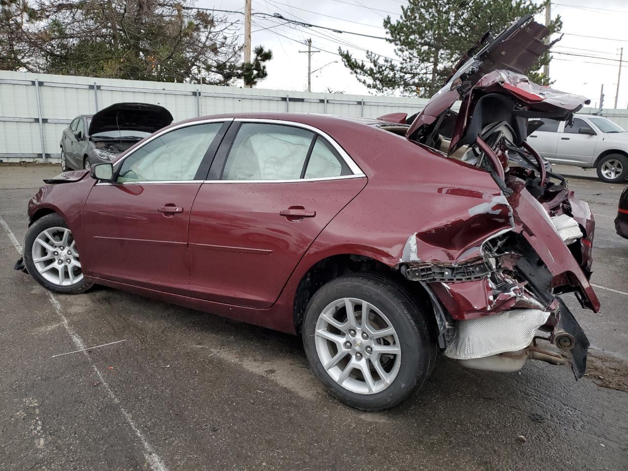 2015 CHEVROLET MALIBU 1LT - Image 2
