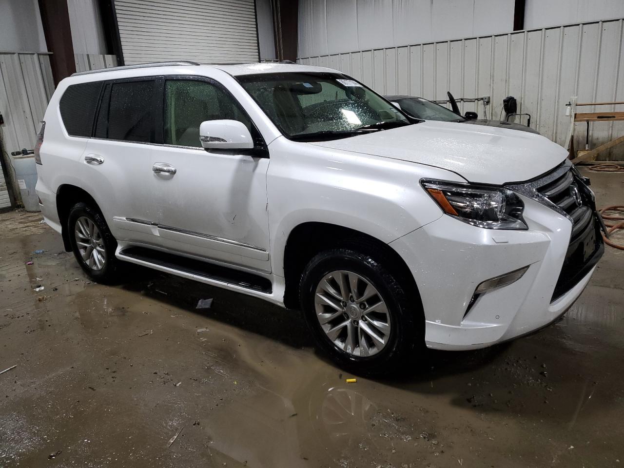 2017 LEXUS GX 460 - Фото 4