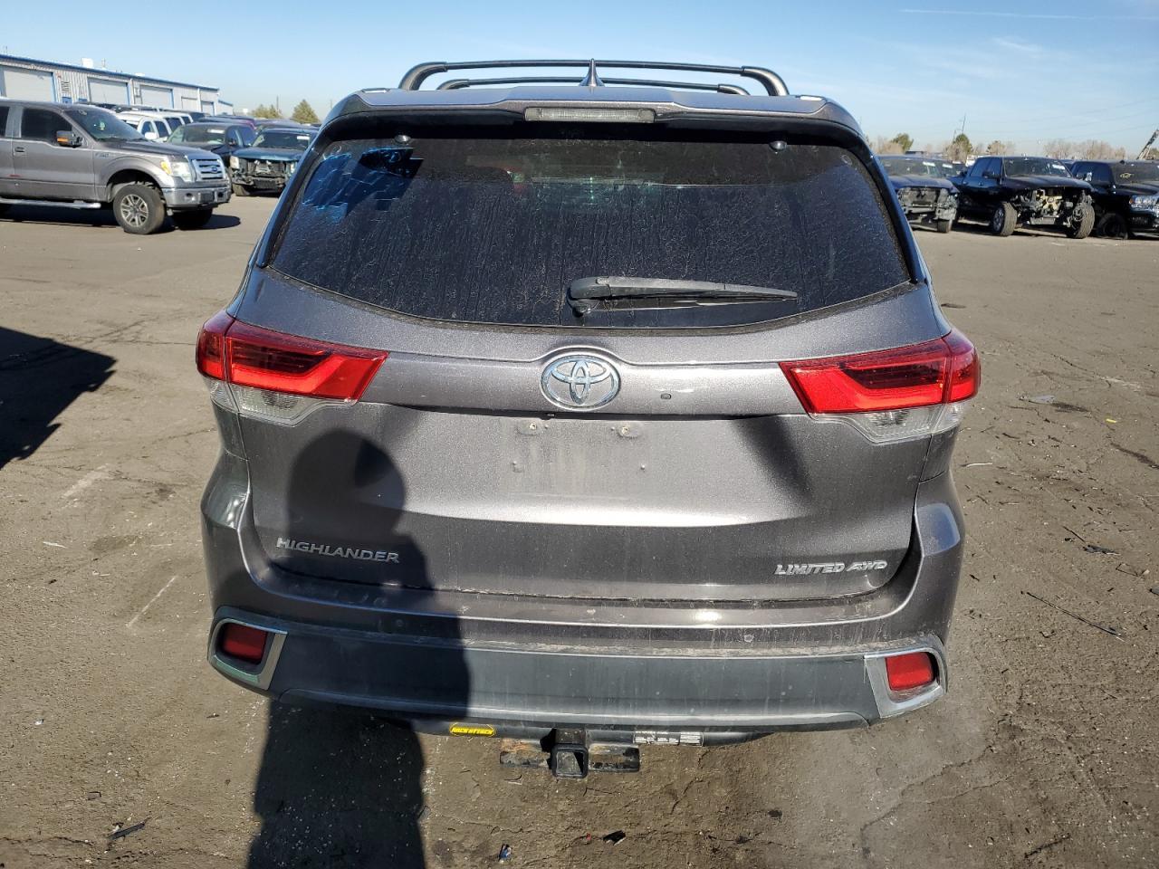 2018 TOYOTA HIGHLANDER - Фото 6