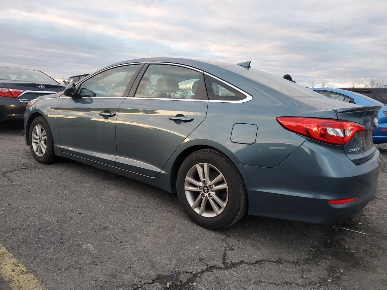 2017 HYUNDAI SONATA SE - Фото 2