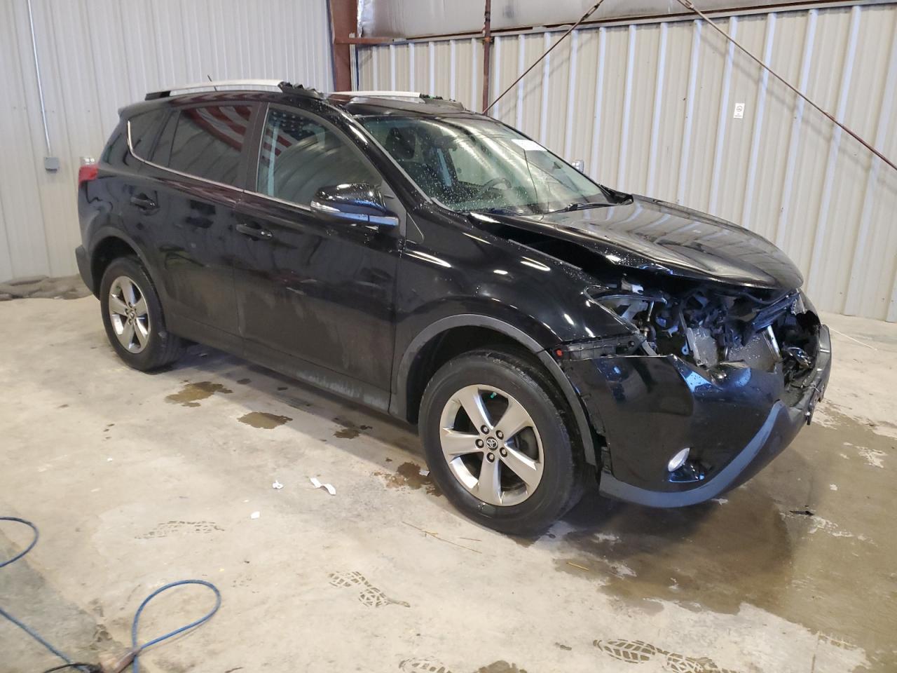 2015 TOYOTA RAV4 XLE - Фото 4