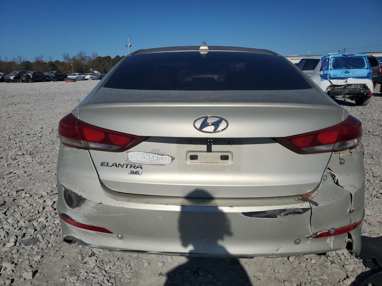 2017 HYUNDAI ELANTRA SE - Image 6