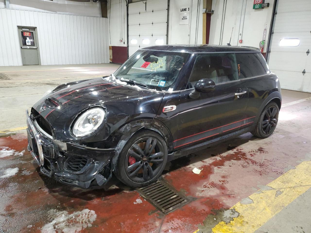 2017 MINI COOPER JOH