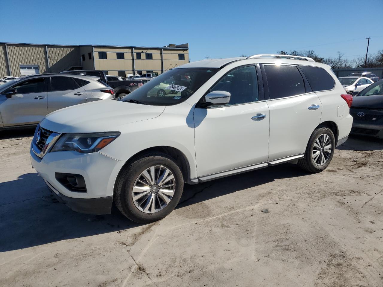 2019 NISSAN PATHFINDER