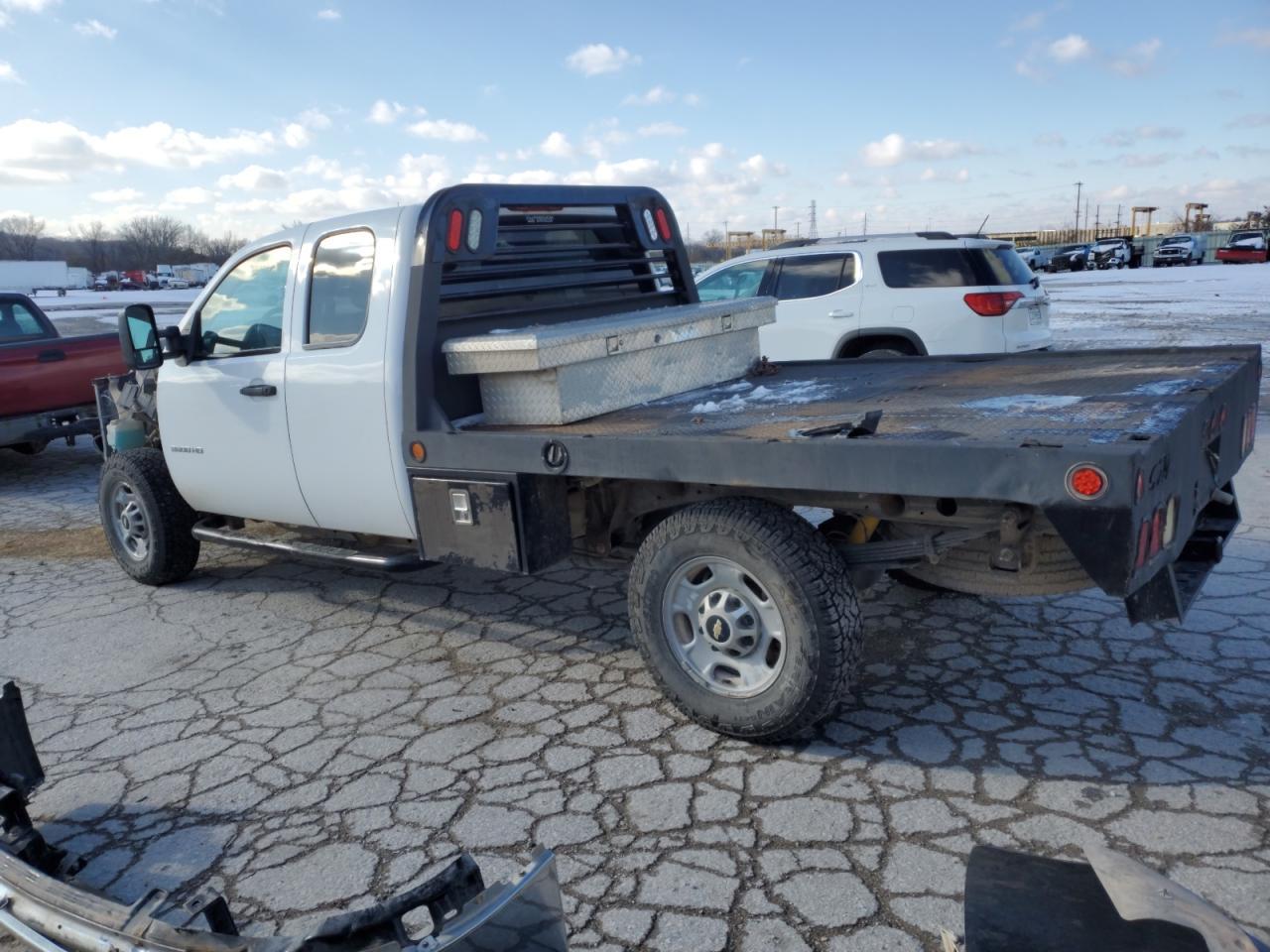 2012 CHEVROLET SILVERADO - Image 2