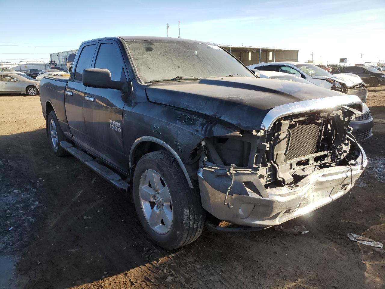 2015 RAM 1500 SLT - Image 4