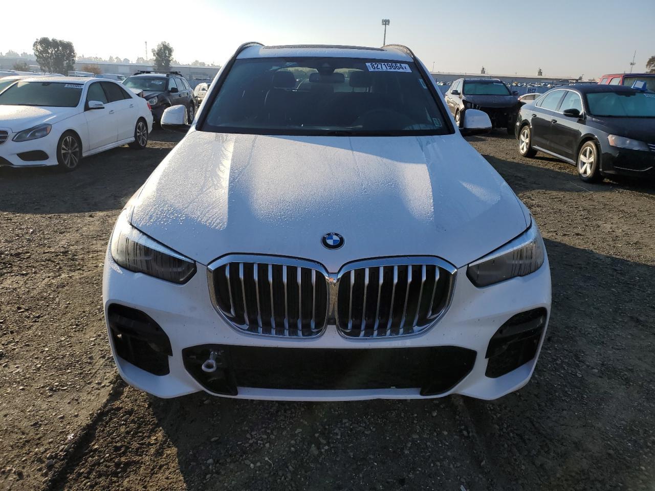 2022 BMW X5 XDRIVE4 - Фото 5