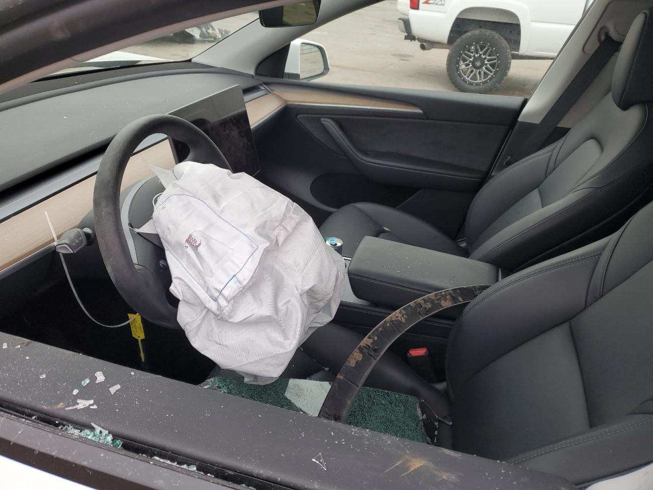 2023 TESLA MODEL Y - Фото 7