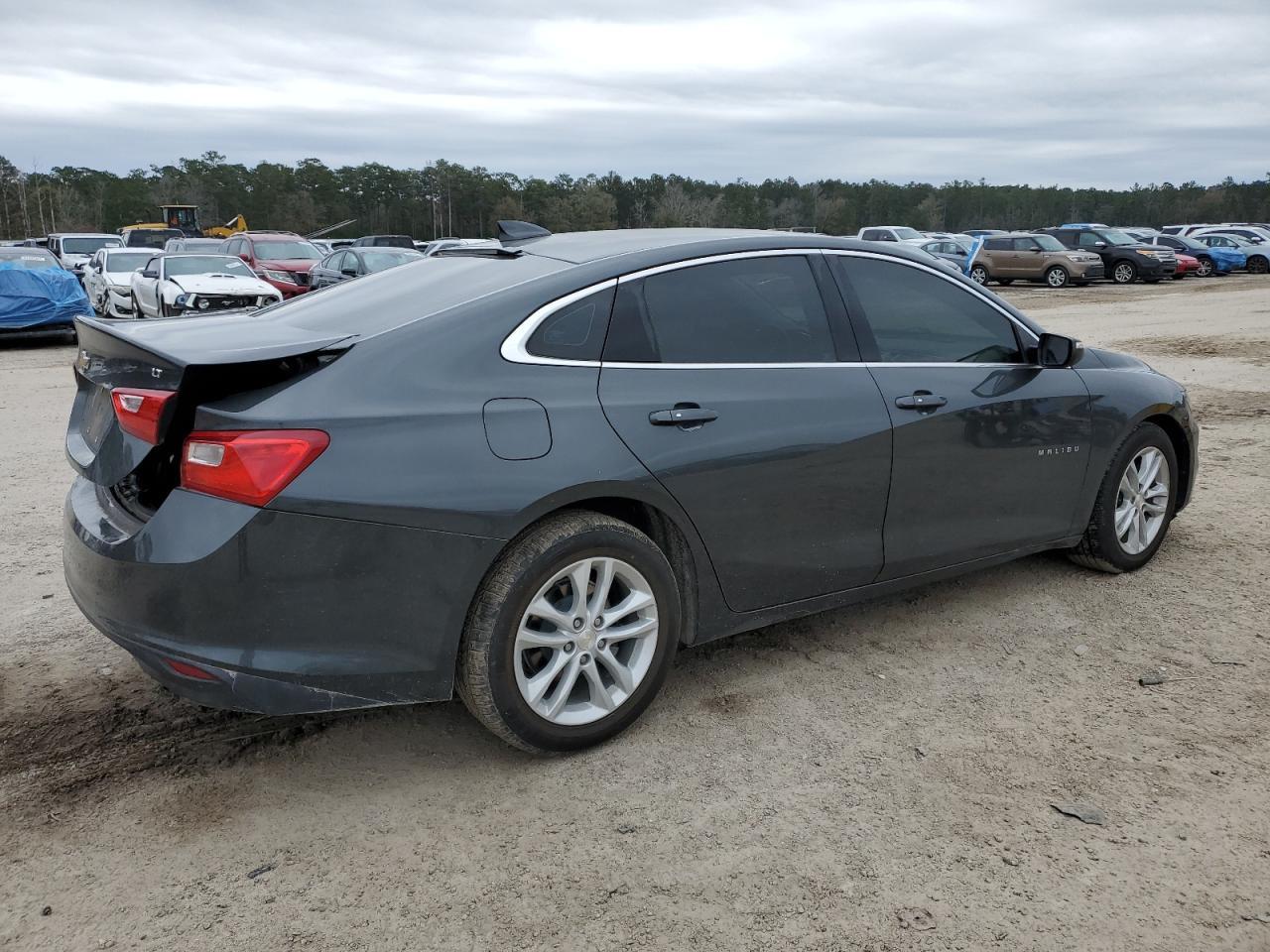 2017 CHEVROLET MALIBU LT - Фото 3