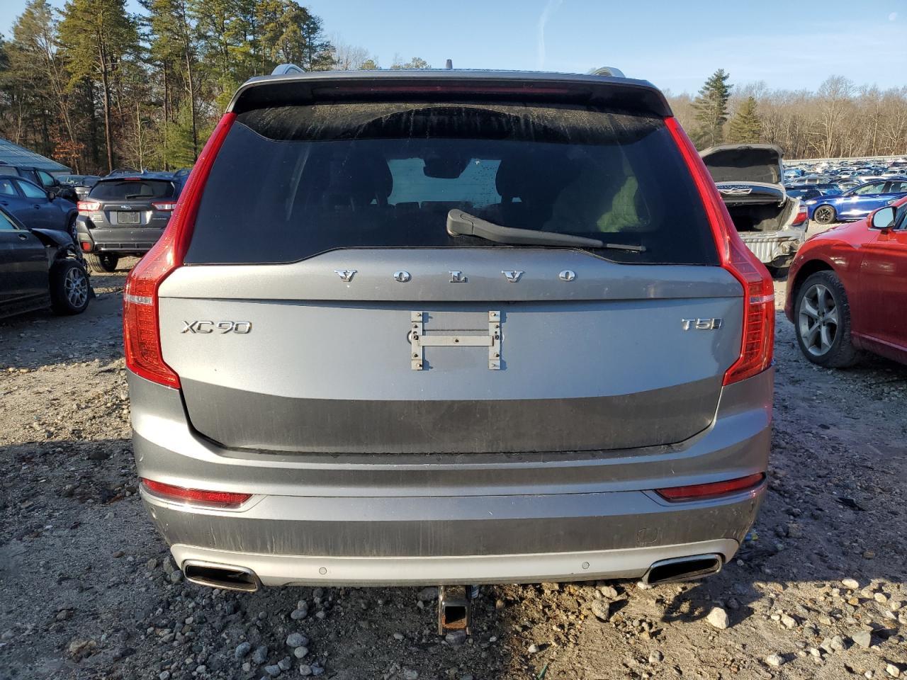 2016 VOLVO XC90 T5 - Фото 6