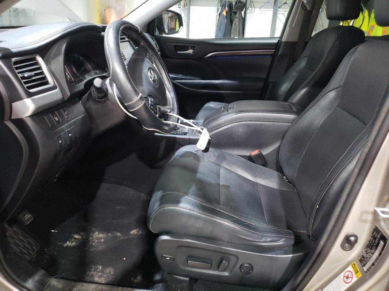 2015 TOYOTA HIGHLANDER - Фото 7