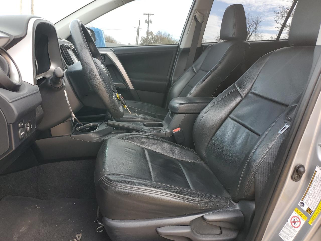 2018 TOYOTA RAV4 LE - Image 7