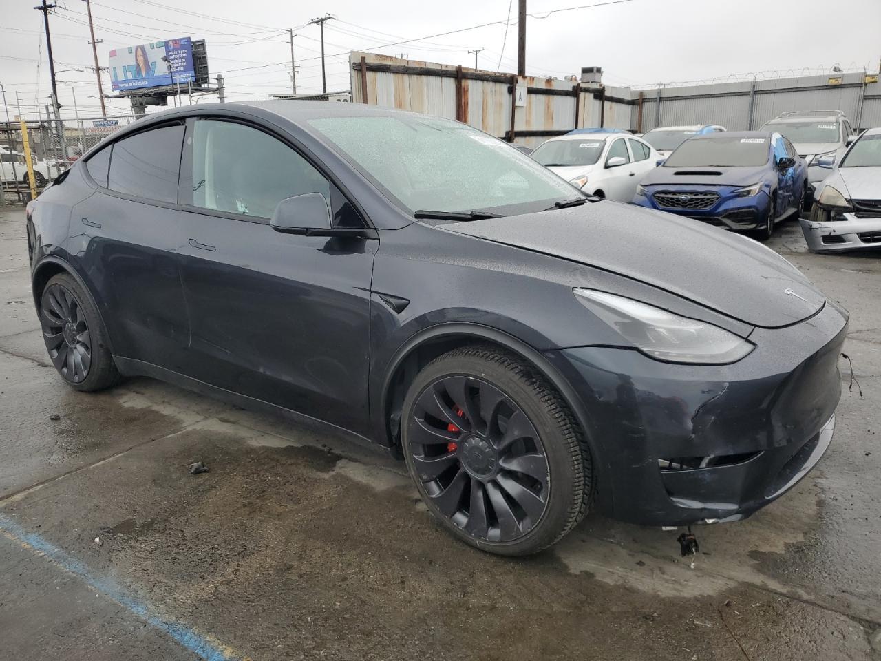 2024 TESLA MODEL Y - Image 4