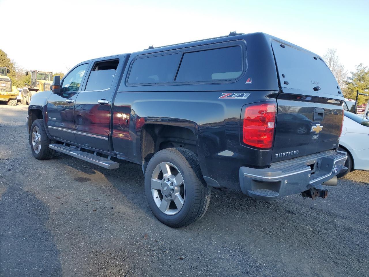 2016 CHEVROLET SILVERADO - Фото 2