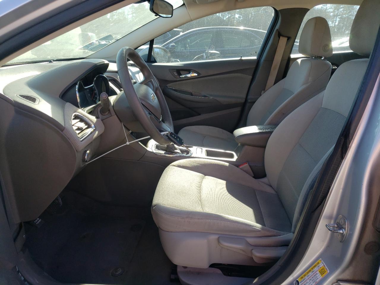 2017 CHEVROLET CRUZE LS - Image 7