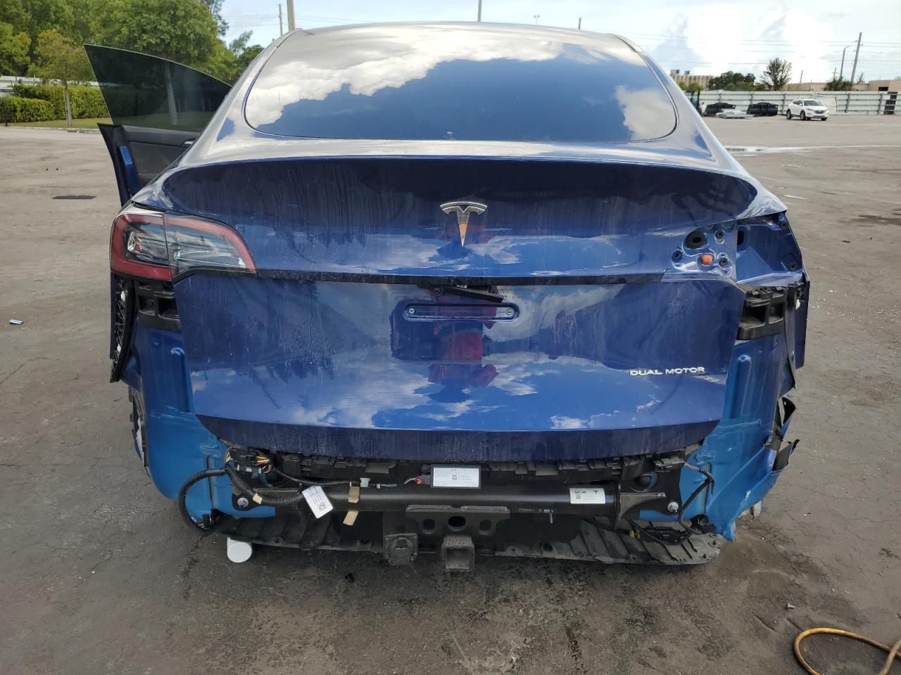 2023 TESLA MODEL Y - Image 6