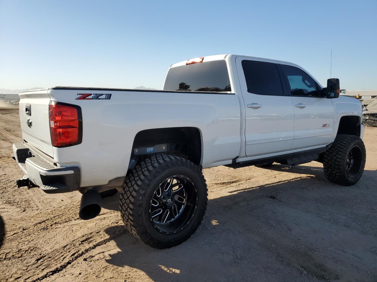 2019 CHEVROLET SILVERADO - Фото 3