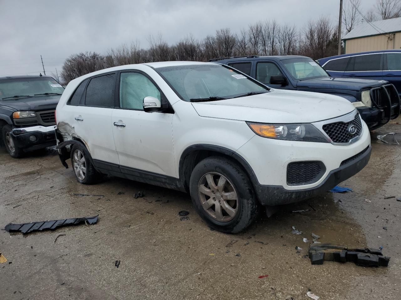 2012 KIA SORENTO BA - Image 4