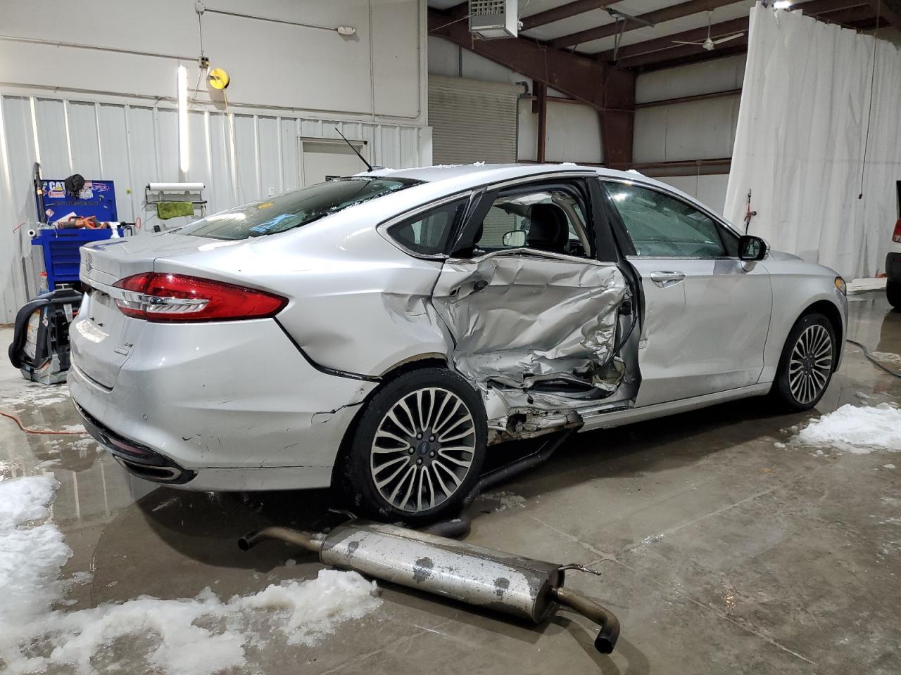 2017 FORD FUSION SE - Фото 3