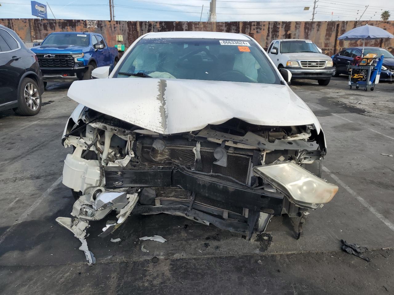 2014 TOYOTA CAMRY L - Image 5