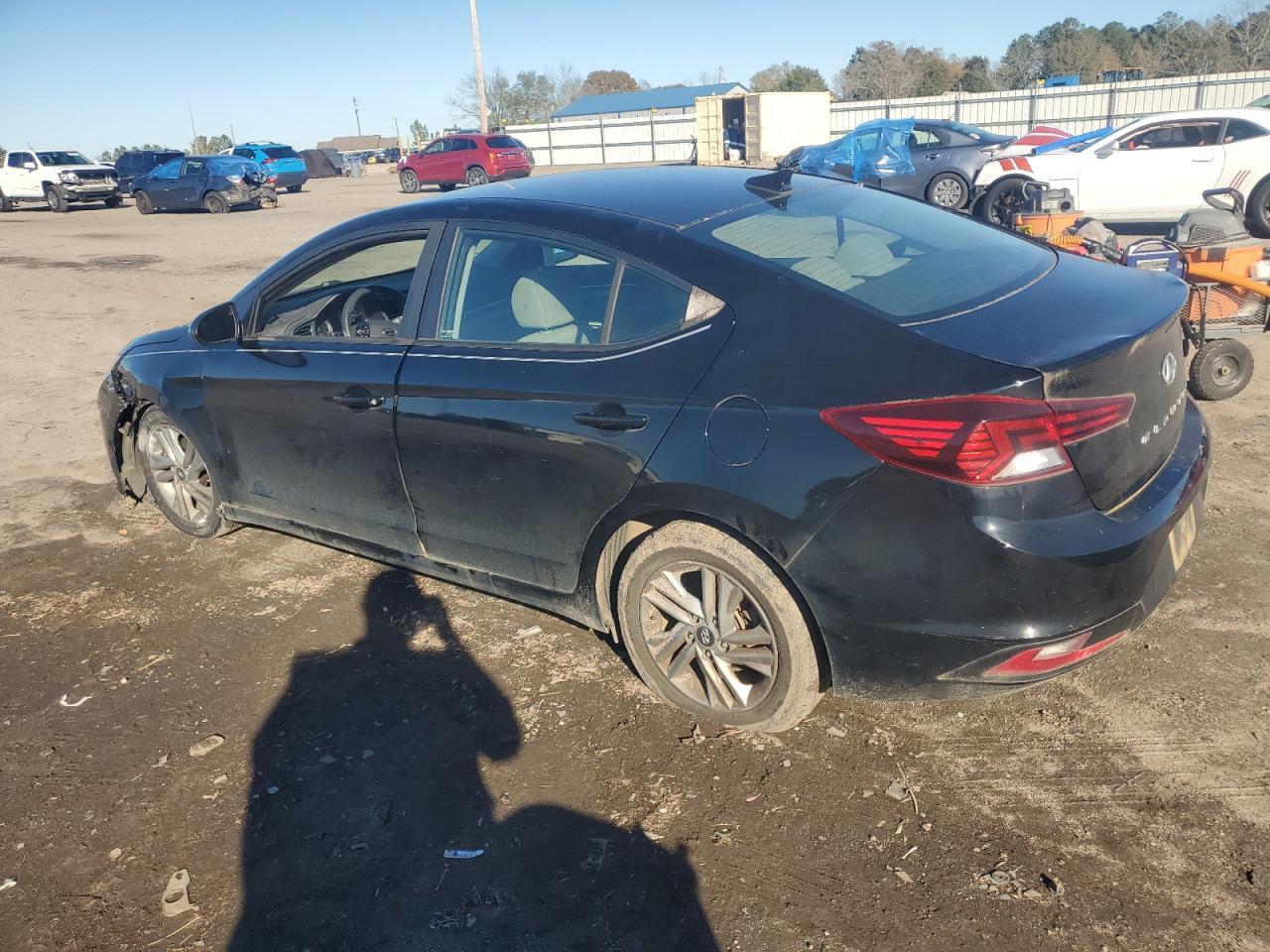 2019 HYUNDAI ELANTRA SE - Фото 2